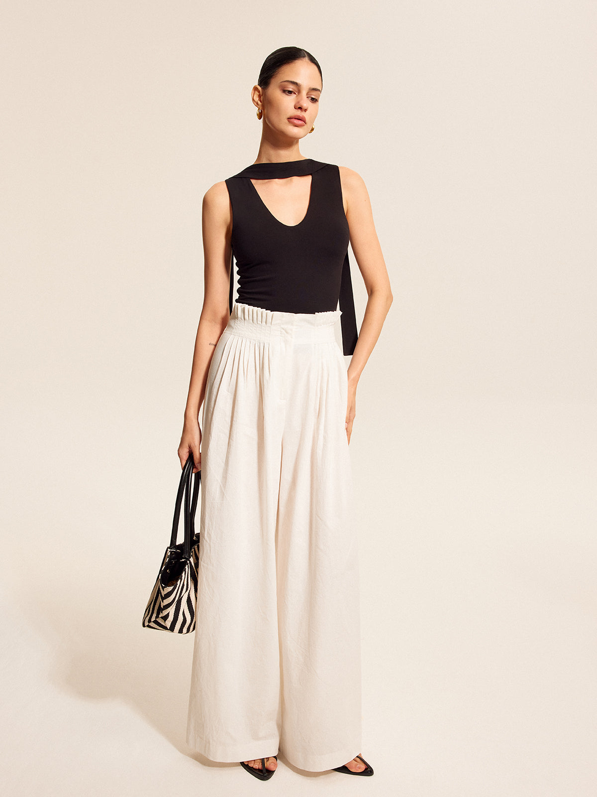 V Neck Top With Scarf Style Neck Tie Tank Tops & Camis