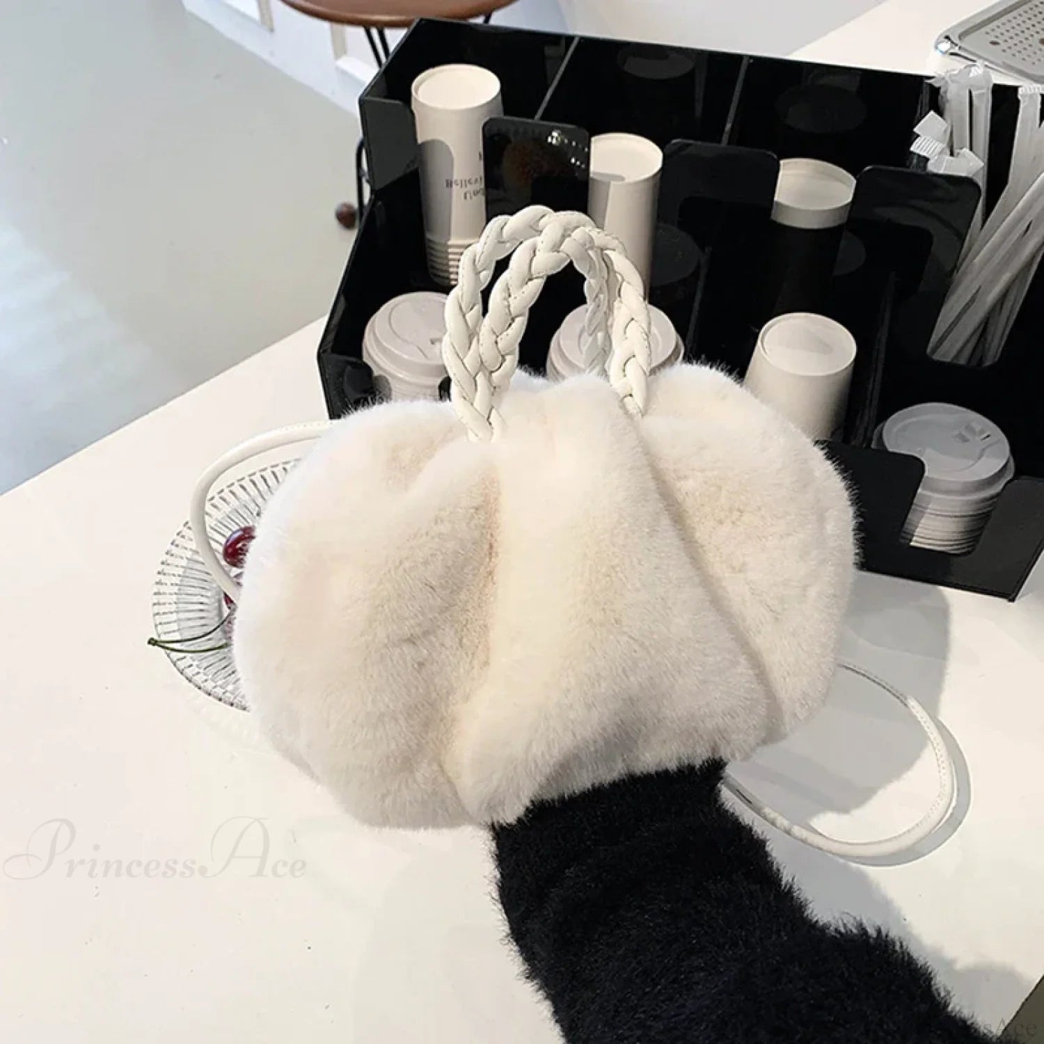 Autumn Winter Faux Fur Pleated Fashion Crossbody Shoulder Handbag White handbag-250126