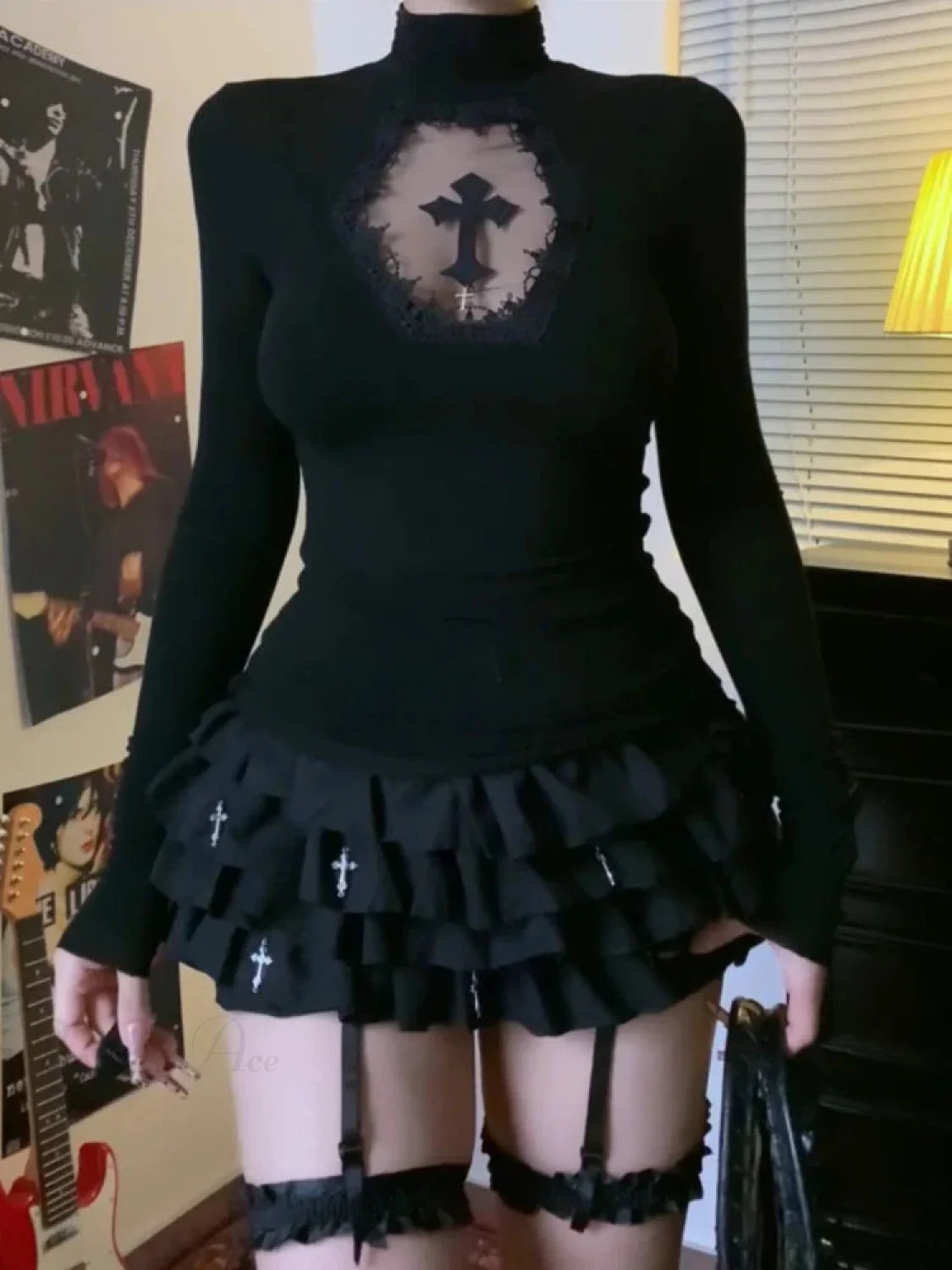 Cross High-neck Knit Top