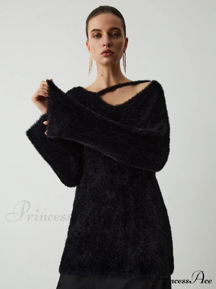 Cutout Fuzzy Graceful Knit Top Black / S Sweaters-L