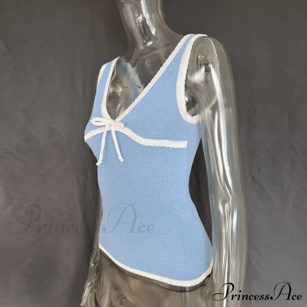 Deep V-Neck Stylish White Seam Top