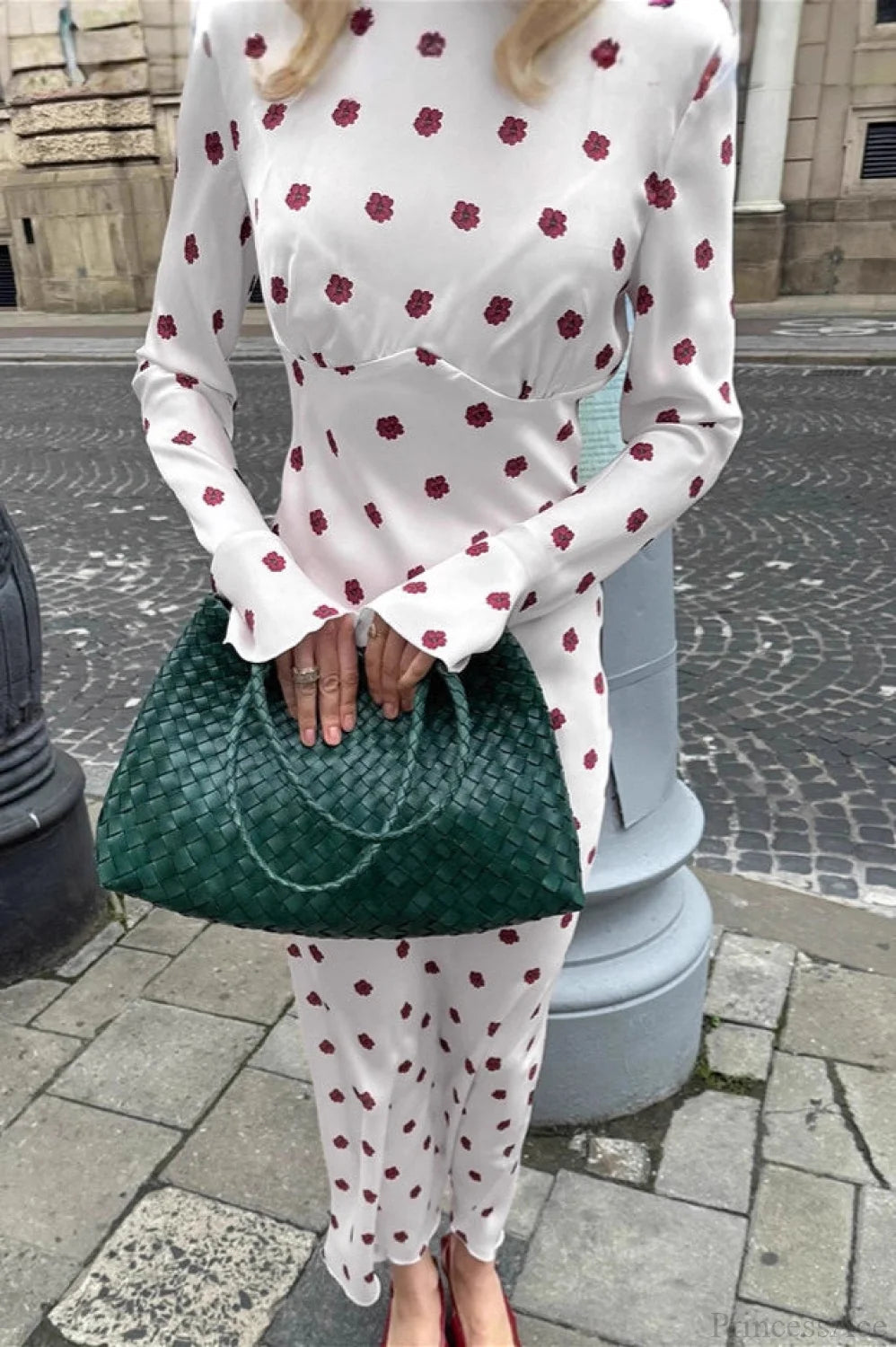 Floral Round Neck Flare Sleeve Fitted Maxi Dress