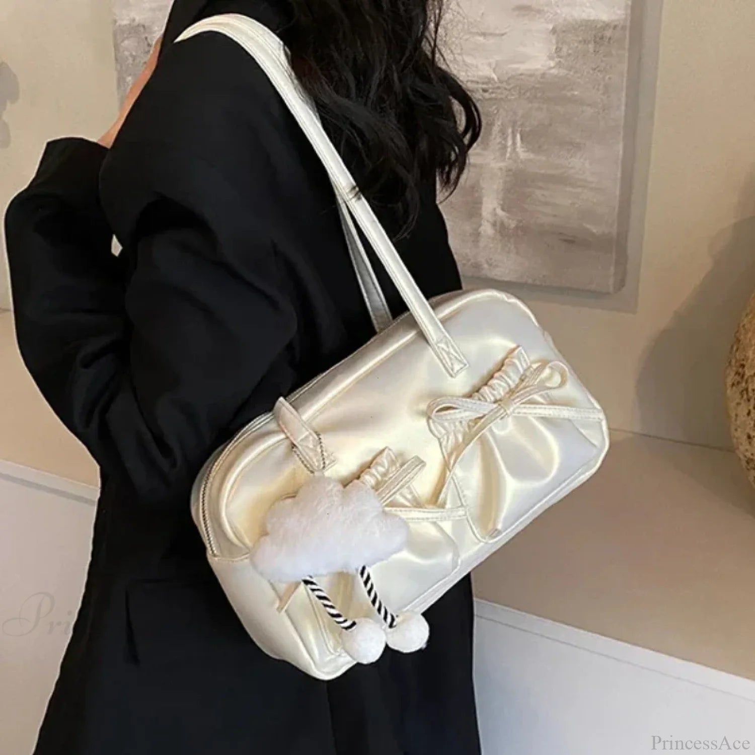 Glossy PU Sewing Thread Shoulder Bag shoulder-250126