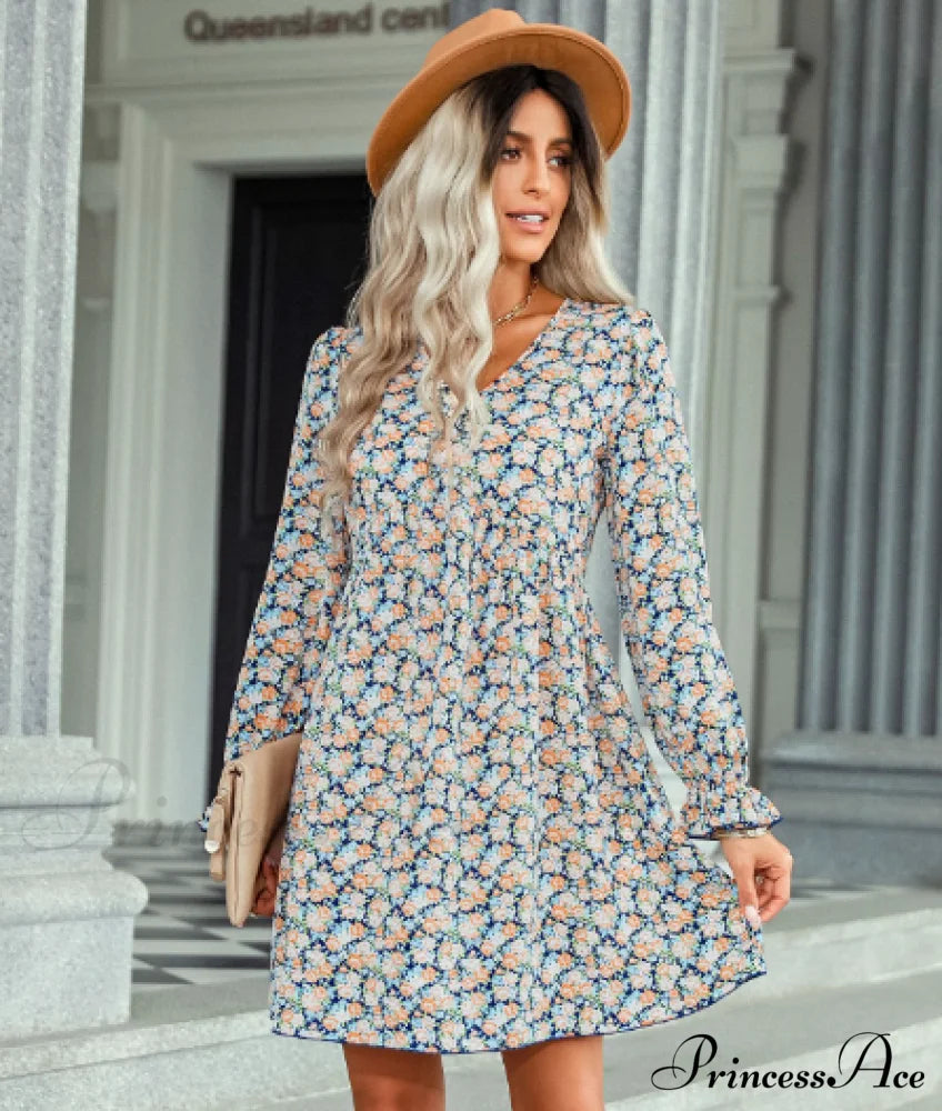 Gown With Fashion Flowered V-Neck Print S / Orange