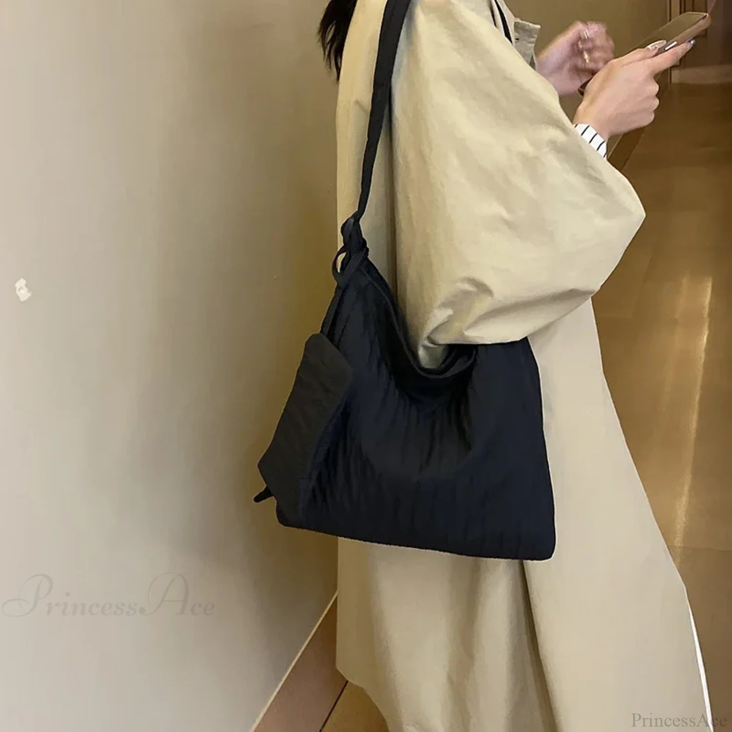 High-Quality Nylon Pleated Zipper Crossbody crossbody-250126