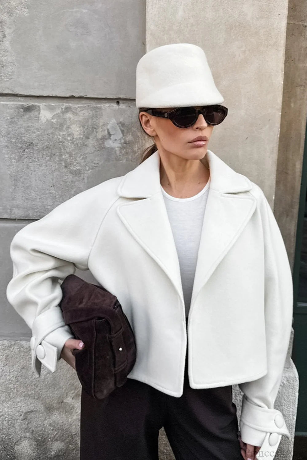 Minimalist Notched Collar Raglan Sleeve Cropped Coat