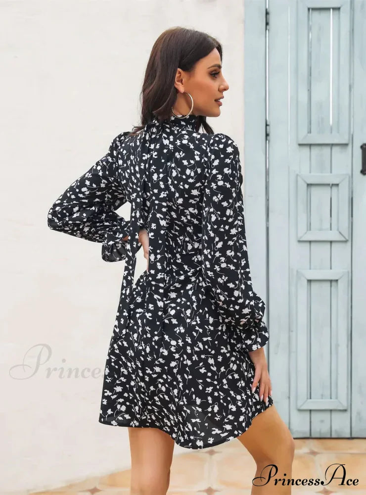 Patterned Arm Flared Flowered Gown With V-Neck Chiffon Drawstring Xl / Black Dresses