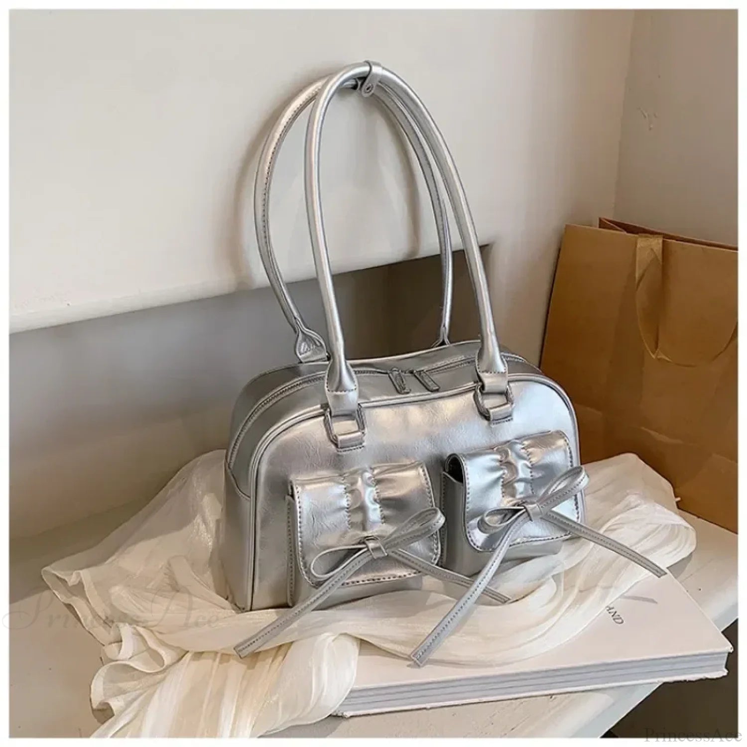 PU Leather Bow Shoulder Handbag Silver / 30x17x10cm shoulder-250126