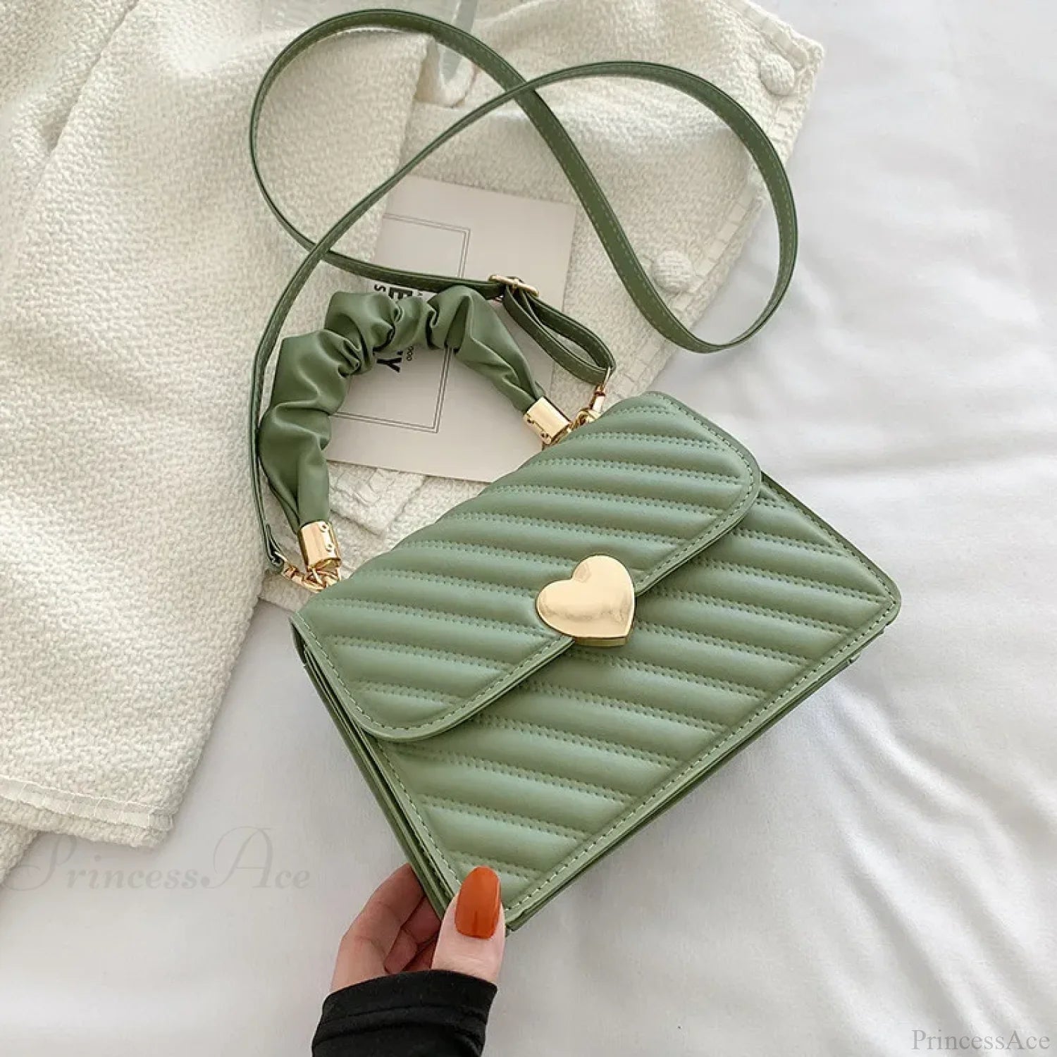 Rhombus Pleated Heart-Shaped Tote Crossbody Green crossbody-250126