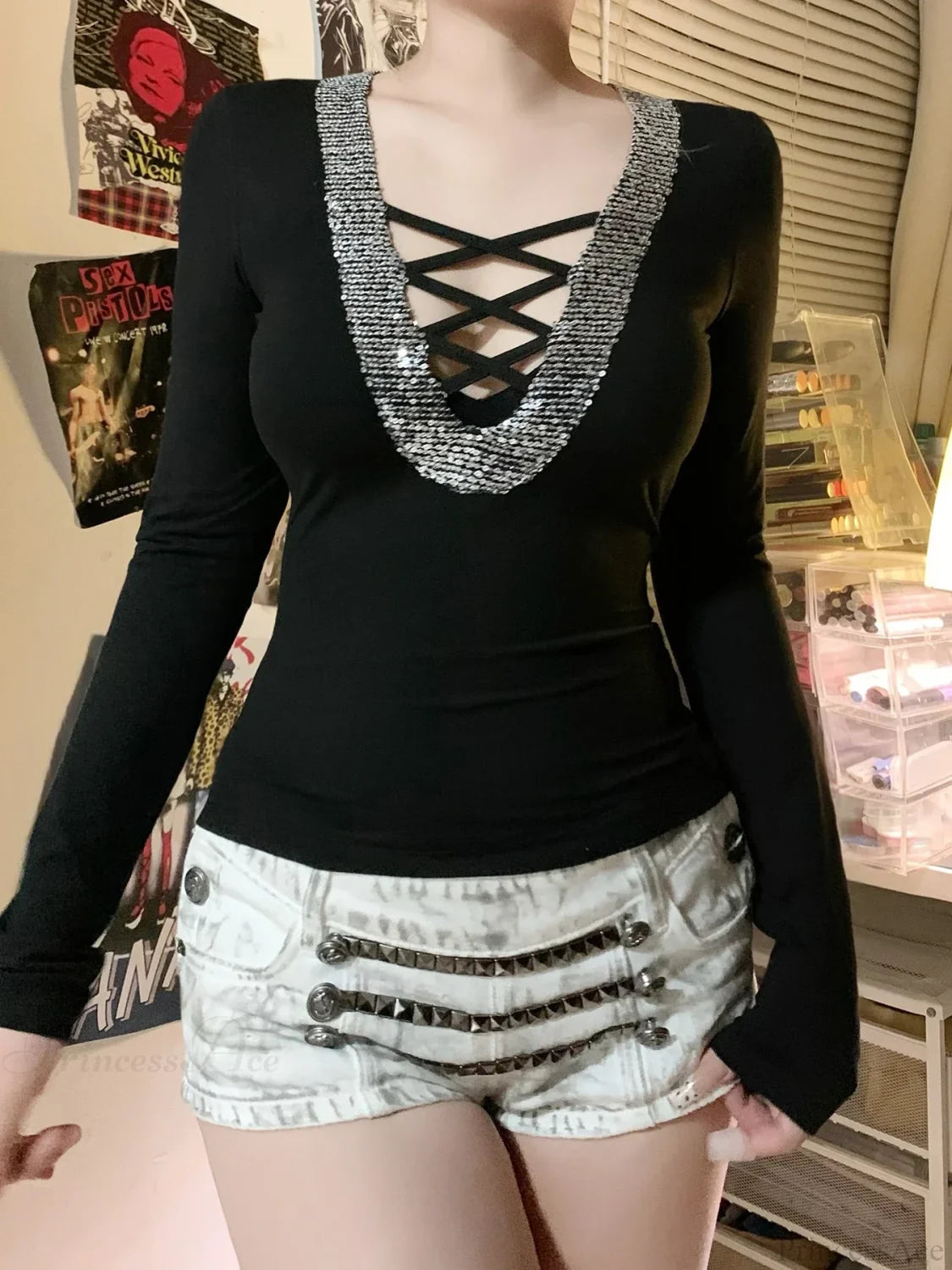 Sequin V-neck Knit Top