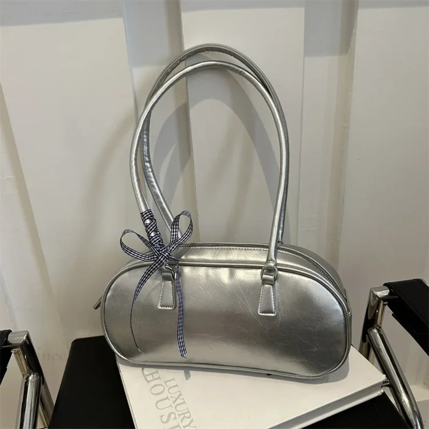 Silver Pillow Crossbody Shoulder Bag Silver (free Ribbon) shoulder-250126