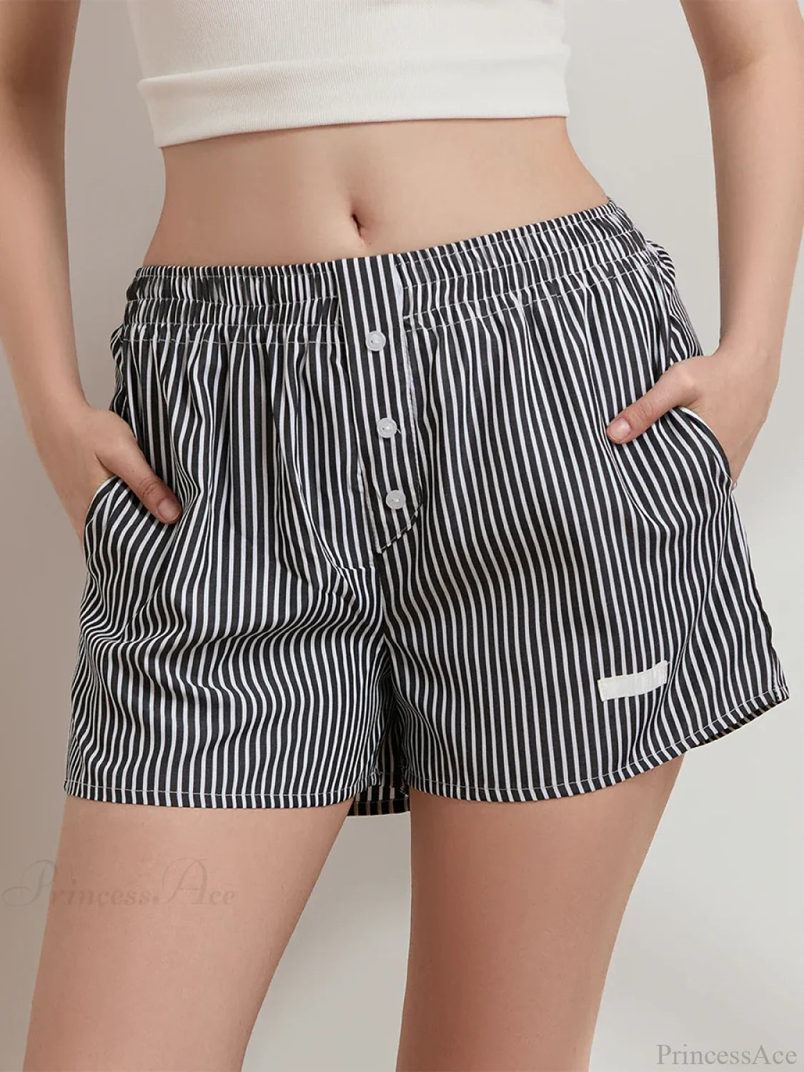 Striped Button Wide Leg Lounge Short black / S short-250223