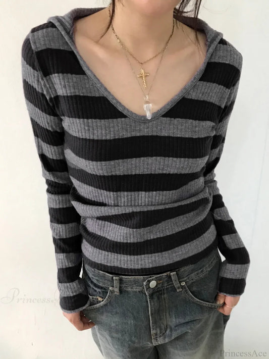 Striped Hooded Basic Slim V-Neck Long Sleeve Knitted Top Black / S knittop-250126