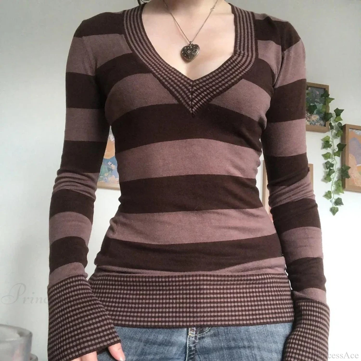 Vintage Striped T-shirt V-Neck Long Sleeve Knit Top Women Dark Brown / S knittop-250126