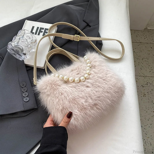 Winter Faux Fur Crossbody Pearl Chain Decor Handbag Beige / 22x17x9cm handbag-250126